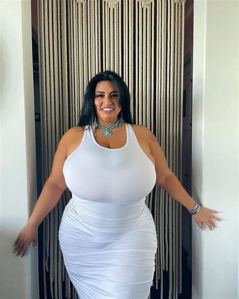 @BbwSofiaRose 